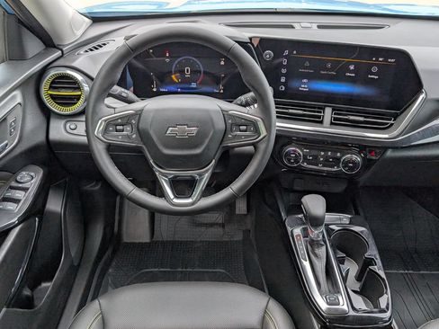 New 2026 Chevrolet Trax ACTIV w/ Driver Confidence Package FWD image 4