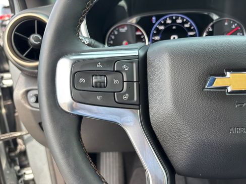 Used 2024 Chevrolet Blazer Premier w/ Enhanced Convenience Package AWD/4WD image 15