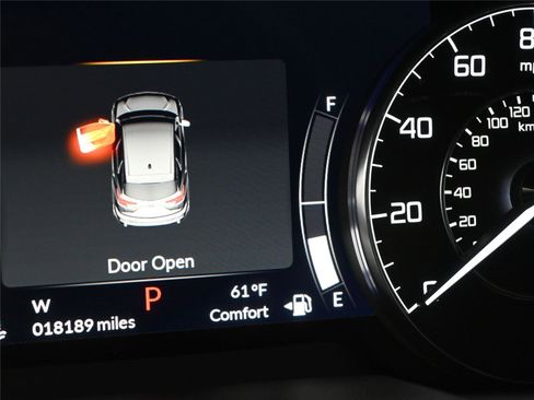 Certified 2024 Acura RDX SH-AWD w/ Technology Package image 3