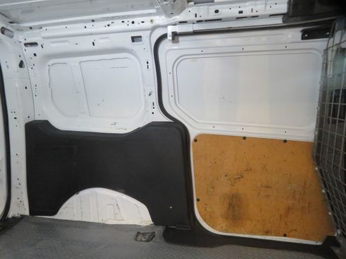 Used 2019 Ford Transit Connect XL FWD image 34
