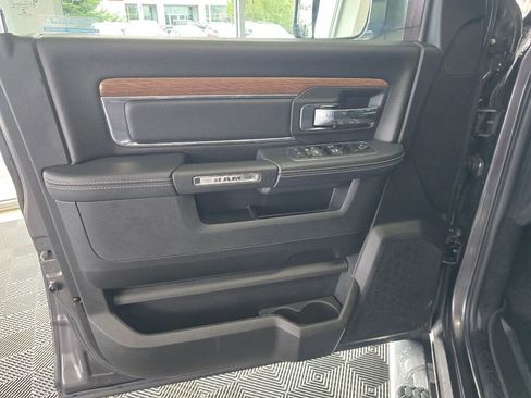 Used 2018 RAM 1500 Laramie w/ Convenience Group image 20