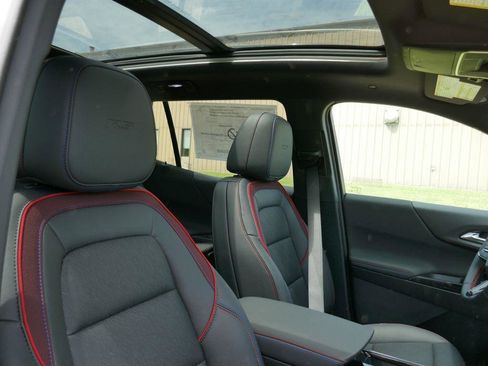 New 2026 Chevrolet Equinox RS w/ Safety and Technology Package FWD image 8