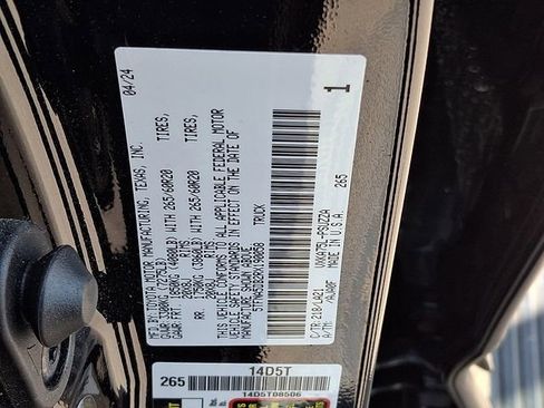 Used 2024 Toyota Tundra Platinum image 26