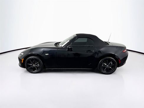 Certified 2024 MAZDA MX-5 Miata Sport RWD image 12
