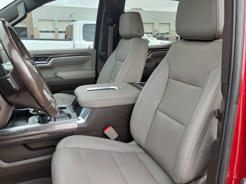 Used 2022 Chevrolet Silverado 1500 LTZ w/ LTZ Premium Package AWD/4WD image 15