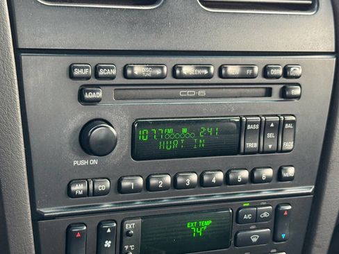 Used 2002 Ford Thunderbird Deluxe image 45