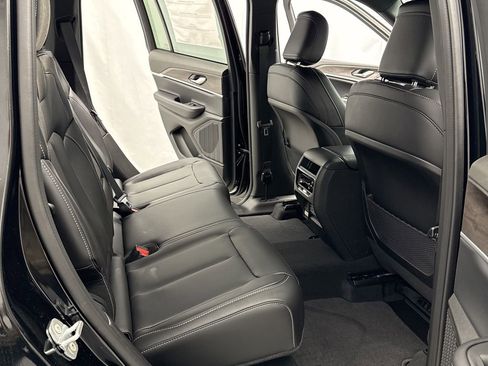 New 2025 Jeep Grand Cherokee Limited image 27