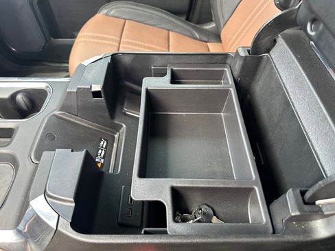 Certified 2023 Chevrolet Silverado 1500 High Country w/ High Country Premium Package image 16