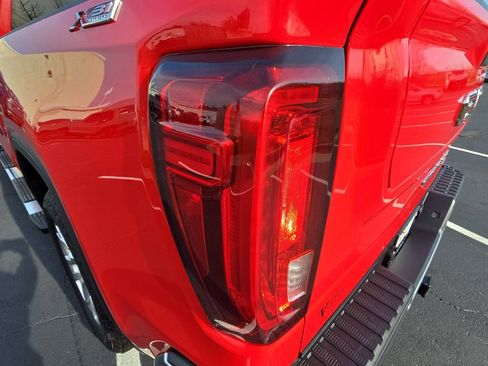 Used 2020 GMC Sierra 1500 SLT w/ SLT Premium Plus Package image 35
