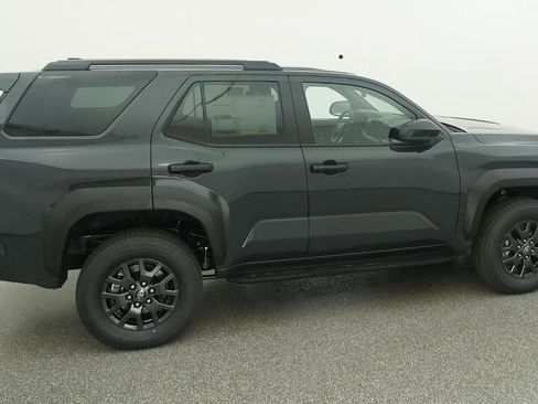 New 2026 Toyota 4Runner SR5 AWD/4WD image 43