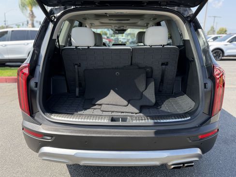 Certified 2022 Kia Telluride SX FWD image 10