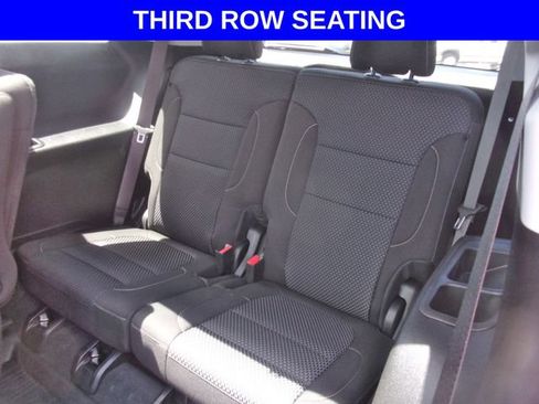 Used 2023 GMC Acadia SLE w/ Driver Convenience Package AWD/4WD image 3