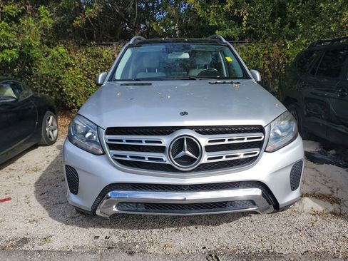 Used 2019 Mercedes-Benz GLS 450 450 4MATIC image 2