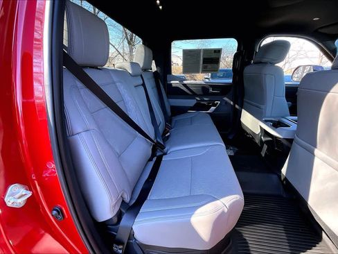Used 2025 Toyota Tundra Limited image 18