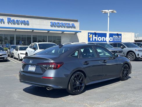 Certified 2025 Honda Civic Sport image 23