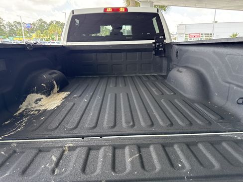 Used 2025 RAM 2500 Big Horn AWD/4WD image 30