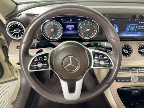 Used 2019 Mercedes-Benz E 450 Cabriolet image 16