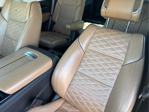 Used 2022 Cadillac Escalade Sport w/ Touring Package image 8