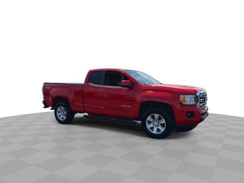 Certified 2018 GMC Canyon SLE w/ SLE Convenience Package AWD/4WD image 2