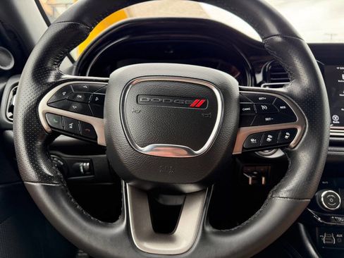 Used 2023 Dodge Durango SXT Launch Edition RWD image 19