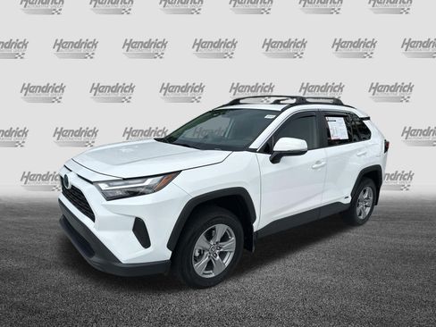 Certified 2024 Toyota RAV4 XLE w/ Convenience Package AWD/4WD image 5