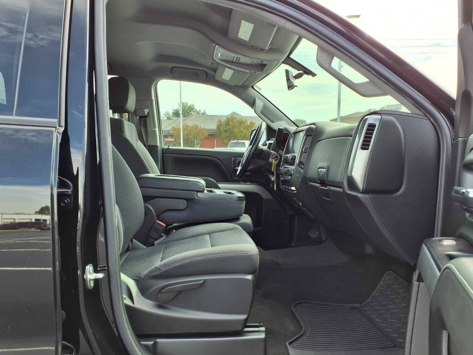 Used 2018 Chevrolet Silverado 2500 LT w/ All Star Edition AWD/4WD image 22