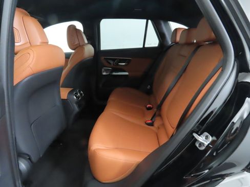 Certified 2026 Mercedes-Benz GLC 300 image 22