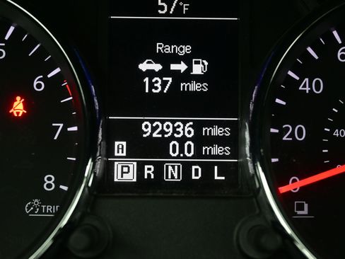 Used 2013 Nissan Rogue SL image 13