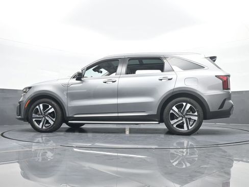 Used 2022 Kia Sorento EX w/ Panoramic Sunroof Package image 66