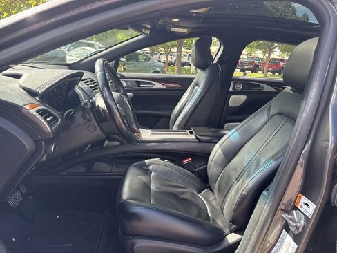 Used 2017 Lincoln MKZ Reserve w/ Luxury Package AWD/4WD image 10