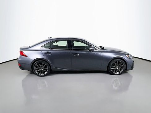 Used 2018 Lexus IS 300 F Sport image 4