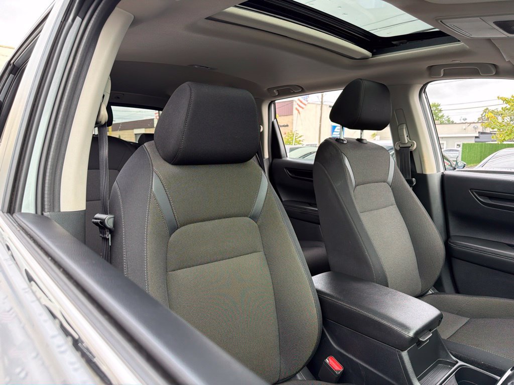 Used 2024 Honda CR-V EX image 16