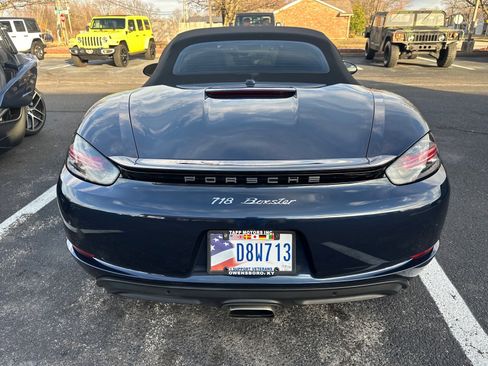 Used 2019 Porsche 718 Boxster image 6