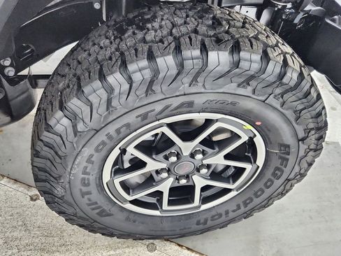 New 2026 Jeep Wrangler Unlimited Rubicon image 33