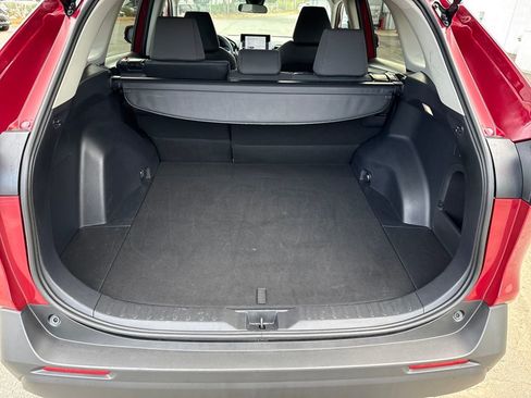Used 2024 Toyota RAV4 XLE image 21