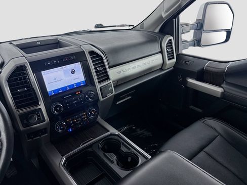 Certified 2021 Ford F250 Lariat w/ Chrome Package AWD/4WD image 23
