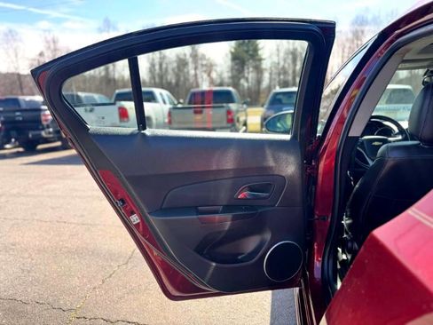 Used 2016 Chevrolet Cruze LTZ w/ Sun, Sound and Sport Package image 11