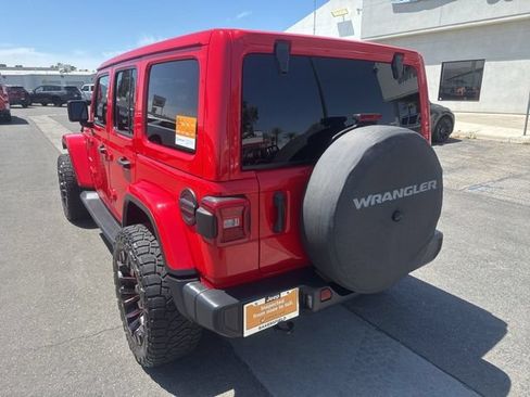 Used 2021 Jeep Wrangler Unlimited Sahara w/ LED Lighting Group AWD/4WD image 3