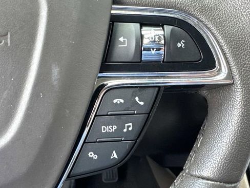 Certified 2023 Lincoln Nautilus AWD w/ Premium Package image 27