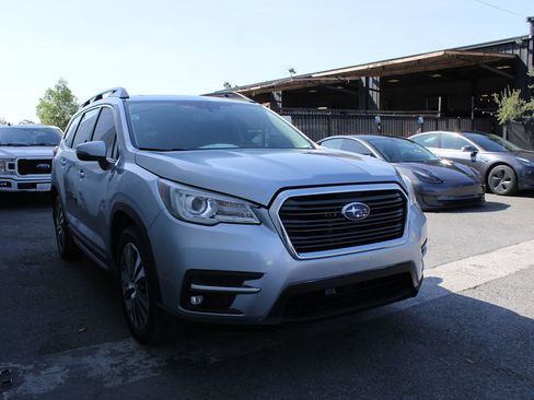 Used 2021 Subaru Ascent Limited w/ Technology Package image 1