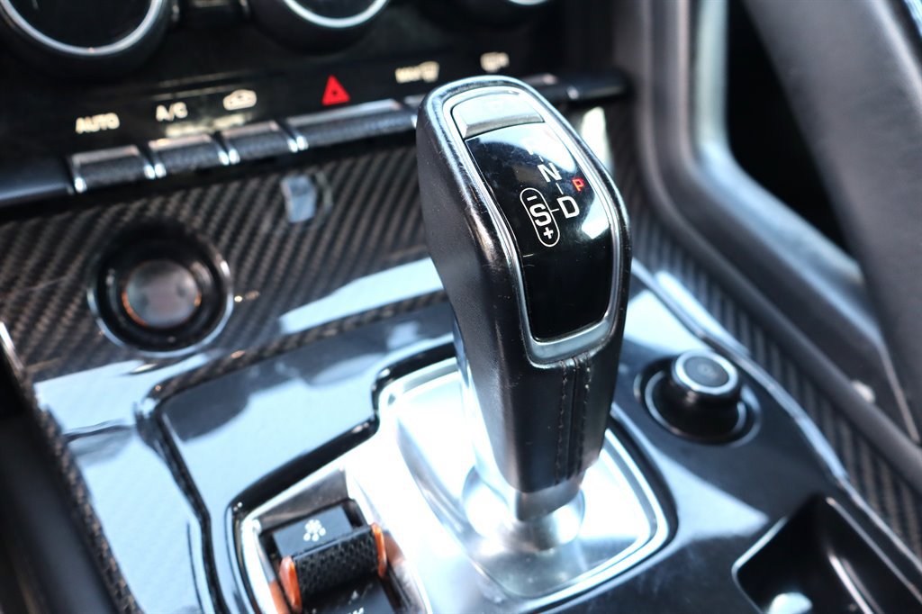 Used 2014 Jaguar F-TYPE S RWD image 39