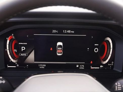 Certified 2025 Nissan Rogue SL w/ SL Premium Package AWD/4WD image 15