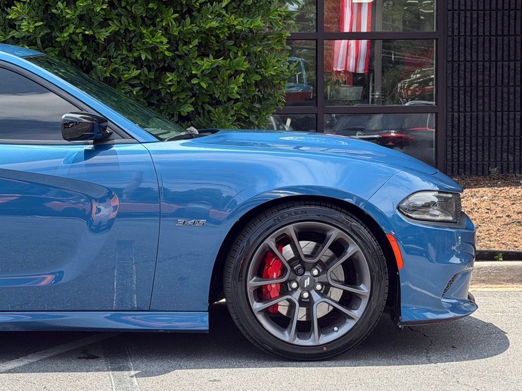 Used 2023 Dodge Charger R/T w/ Performance Handling Group RWD image 23