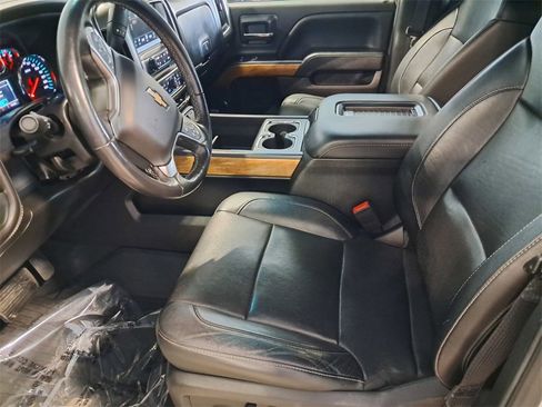 Used 2018 Chevrolet Silverado 1500 LTZ w/ Sport Package image 10