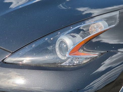Used 2015 Nissan 370Z NISMO image 16