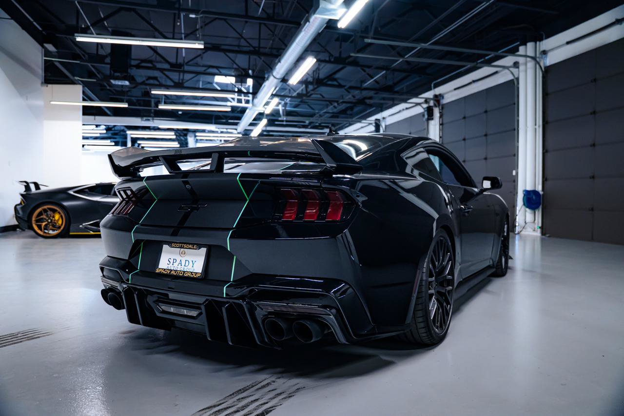 Used 2025 Ford Mustang GT RWD image 5