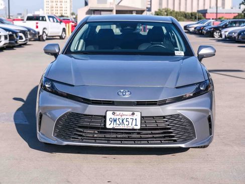 Used 2025 Toyota Camry LE FWD image 2