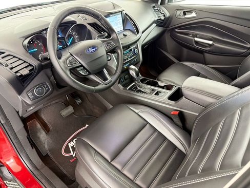 Used 2019 Ford Escape SEL AWD/4WD image 15