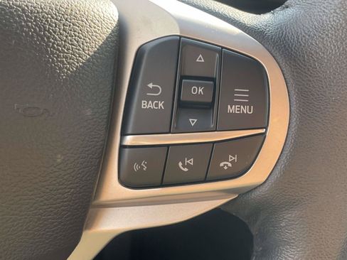 Used 2022 Ford Explorer XLT w/ Equipment Group 202A AWD/4WD image 27