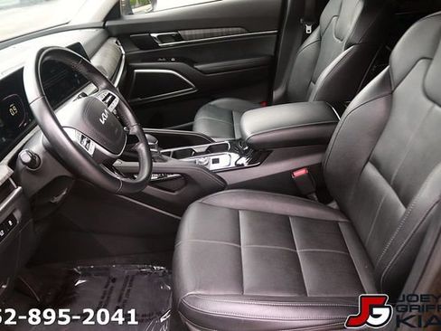 Certified 2025 Kia Telluride EX FWD image 13